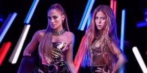 NFL Ropes In Jennifer Lopez And Shakira For Super Bowl Event