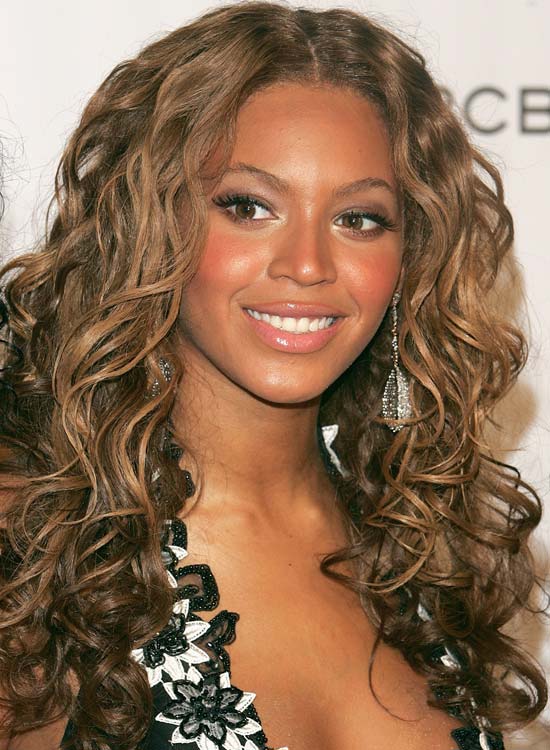 Thin Dense Textured Curls With Center Part Cute Hairstyles
