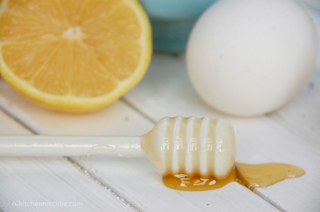 Honey And Egg Cleanser