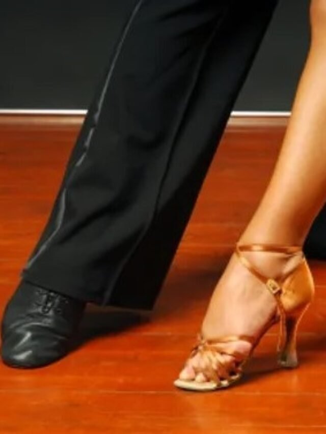 [:en]cropped-popular-salsa-shoes-for-beginners.jpg[:]