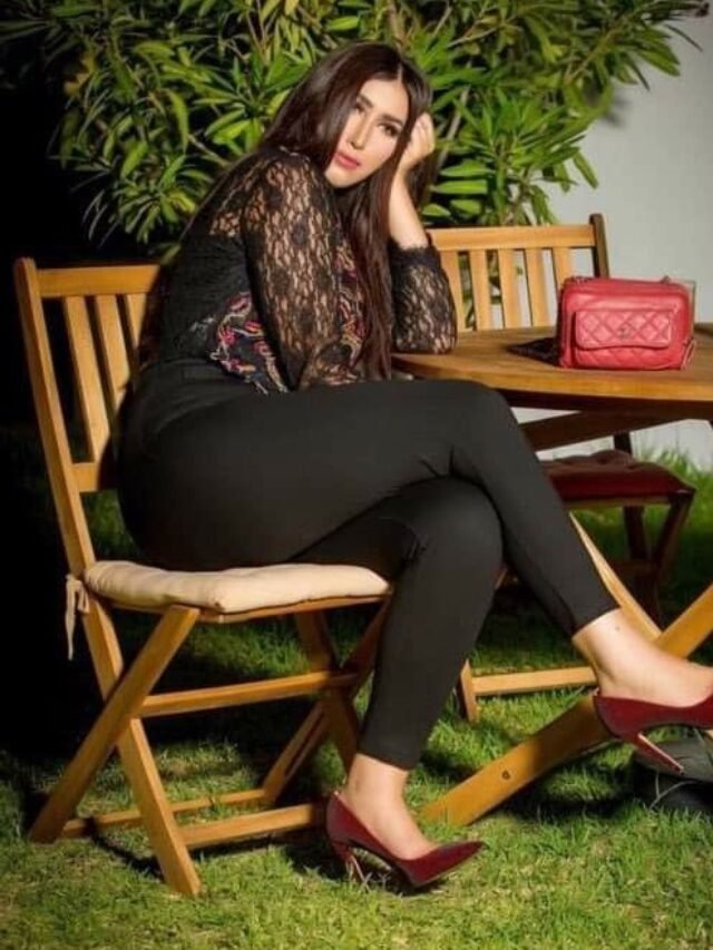 [:en]cropped-most-alluring-pakistani-actresses-1.jpg[:]