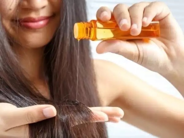 Coconut Oil Is Solution For Split Ends Hair Treatment
