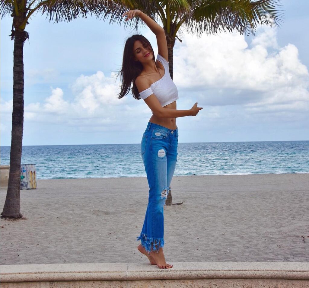 Victoria Justice Dance Workout
